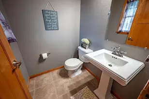 444 W Overlook Dr, Ellsworth, WI 54011 - Photo 11