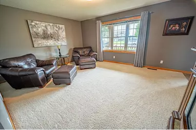444 W Overlook Drive, Ellsworth, WI 54011 - Photo 9