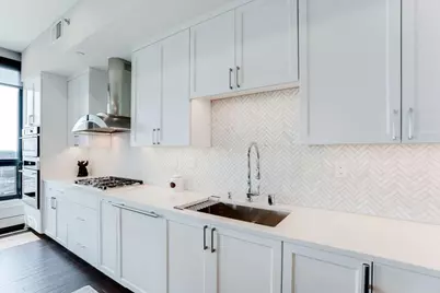 1240 S 2nd Street #1601, Minneapolis, MN 55415 - Photo 5