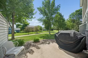 1564 Independence Dr, Northfield, MN 55057 - Photo 11