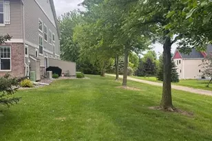 1564 Independence Dr, Northfield, MN 55057 - Photo 25