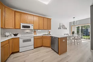 1564 Independence Dr, Northfield, MN 55057 - Photo 5