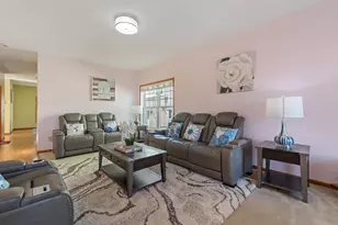 114006 Hundertmark Rd, Chaska, MN 55318 - Photo 9