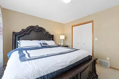 114006 Hundertmark Road, Chaska, MN 55318 - Photo 15