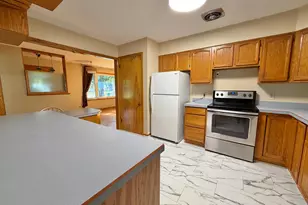 8243 Thomas Ave S, Bloomington, MN 55431 - Photo 7