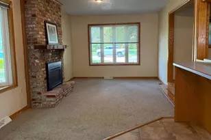8243 Thomas Ave S, Bloomington, MN 55431 - Photo 9