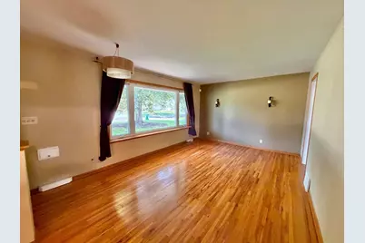 8243 Thomas Avenue S, Bloomington, MN 55431 - Photo 11