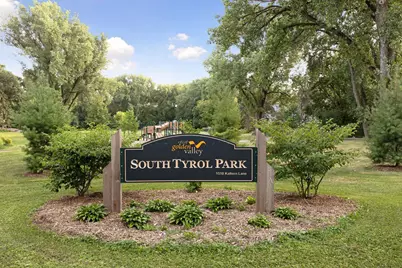 1420 Alpine Pass, Golden Valley, MN 55416 - Photo 59