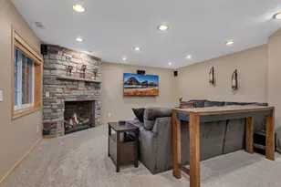 12322 Jasper Ln, Eden Prairie, MN 55347 - Photo 19