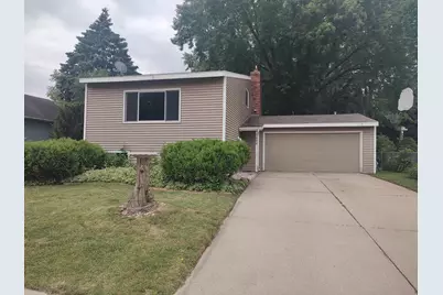 1404 City View Court NE, Rochester, MN 55906 - Photo 1