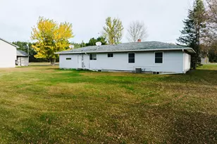 641 N Birch St, Royalton, MN 56373 - Photo 3