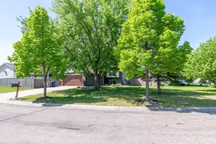 3313 39th St S, Moorhead, MN 56560 - Photo 5