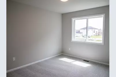 6782 Meadow View Drive S, Fargo, ND 58104 - Photo 11