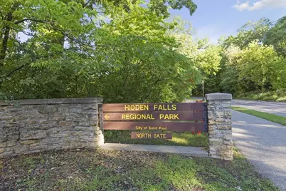 878 Mississippi River Boulevard S, Saint Paul, MN 55116 - Photo 27