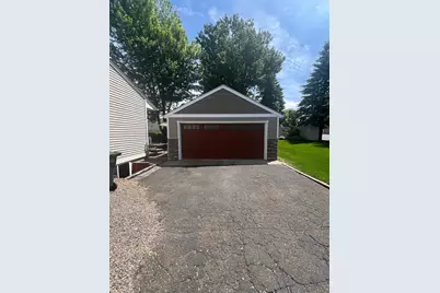 3929 Fordham Drive NE, Saint Paul, MN 55421 - Photo 7