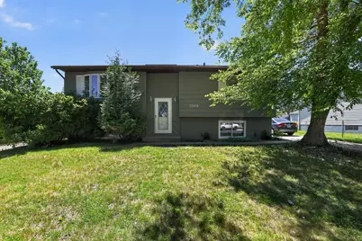 2068 48th Street NW, Rochester, MN 55901 - Photo 7