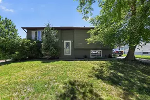 2068 48th St NW, Rochester, MN 55901 - Photo 7