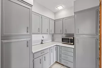 2307 McKinley Street NE, Minneapolis, MN 55418 - Photo 9
