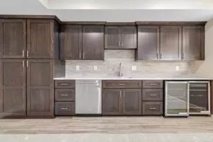 18072 Hyde Park Ave, Lakeville, MN 55044 - Photo 9