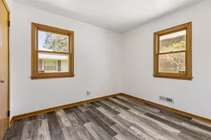 4002 Nevada Ave N, New Hope, MN 55427 - Photo 17