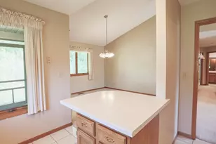 1825 Golf View Dr, River Falls, WI 54022 - Photo 7