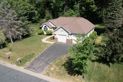 1825 Golf View Drive, River Falls, WI 54022 - Photo 39