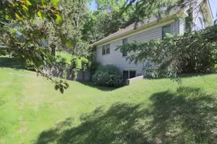 1825 Golf View Dr, River Falls, WI 54022 - Photo 33