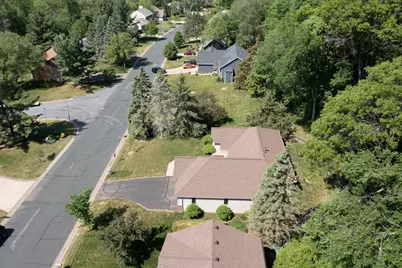 1825 Golf View Drive, River Falls, WI 54022 - Photo 33