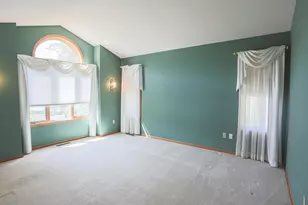 1825 Golf View Dr, River Falls, WI 54022 - Photo 3