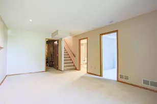 1825 Golf View Dr, River Falls, WI 54022 - Photo 21
