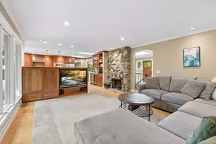 6201 Scotia Dr, Edina, MN 55439 - Photo 17