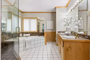 7966 Island Rd, Eden Prairie, MN 55347 - Photo 17