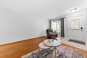 2208 Williams Dr, Burnsville, MN 55337 - Photo 7