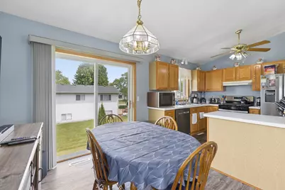 212 13th Avenue NE, Buffalo, MN 55313 - Photo 5