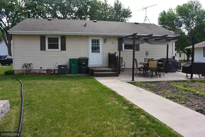 1323 Armstrong Avenue N, Glencoe, MN 55336 - Photo 3
