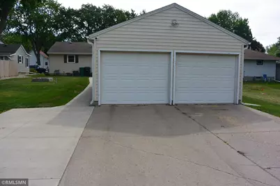 1323 Armstrong Avenue N, Glencoe, MN 55336 - Photo 7