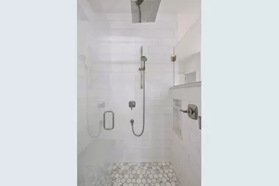 1790 Irving Avenue S, Minneapolis, MN 55403 - Photo 37