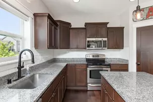 20055 Harness Ave, Lakeville, MN 55044 - Photo 15