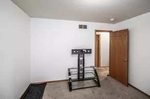 3931 Birmingham Ln NW, Rochester, MN 55901 - Photo 21