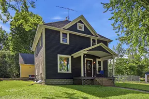 204 Riverside Ave, Owatonna, MN 55060 - Photo 1
