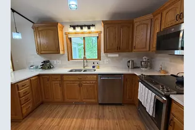 716 Main Avenue S, Roseau, MN 56751 - Photo 5