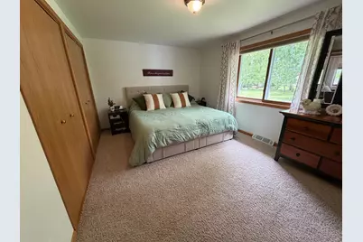 716 Main Avenue S, Roseau, MN 56751 - Photo 23