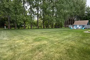 716 Main Ave S, Roseau, MN 56751 - Photo 41