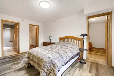 880 Lyn Way #304, Hastings, MN 55033 - Photo 9