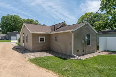 2018 7th Avenue, Mankato, MN 56001 - Photo 23