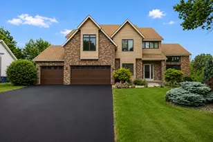 17126 Jonathan Ct, Lakeville, MN 55044 - Photo 3
