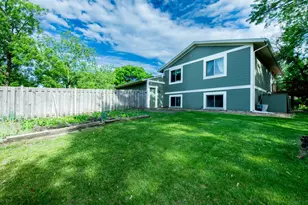 7965 Sierra Pkwy, Brooklyn Park, MN 55444 - Photo 37