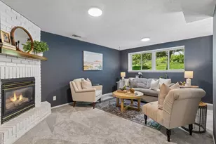 1077 Churchill Cir, Shoreview, MN 55126 - Photo 19