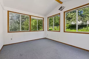 1077 Churchill Cir, Shoreview, MN 55126 - Photo 9