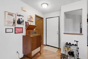 1580 Wheelock Ln, Saint Paul, MN 55117 - Photo 7